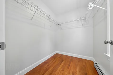 35 Allen Avenue Extension Falmouth ME 04105