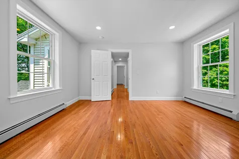 35 Allen Avenue Extension Falmouth ME 04105