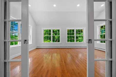 35 Allen Avenue Extension Falmouth ME 04105