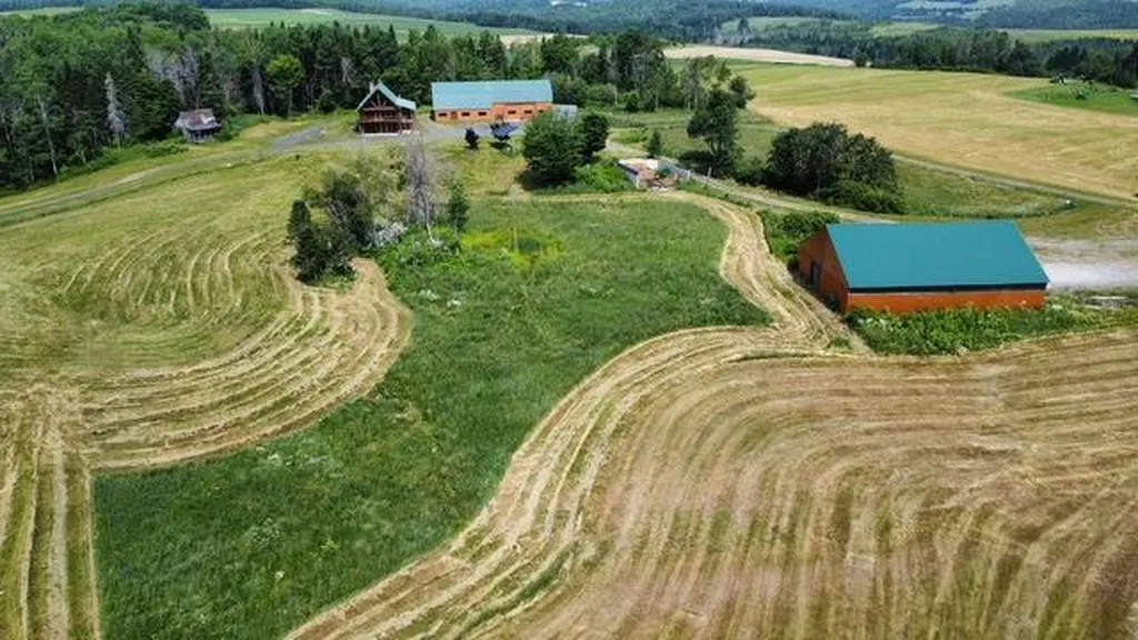 168 B Bouchard Road Saint Agatha ME 04772
