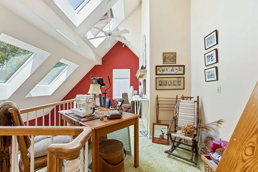 23 Elizabethan Drive Kennebunkport ME 04046