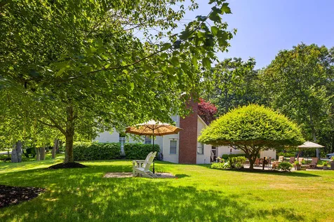 23 Elizabethan Drive Kennebunkport ME 04046