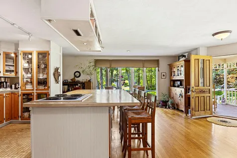 23 Elizabethan Drive Kennebunkport ME 04046