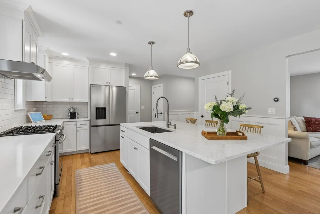 41 S Ridge Road Falmouth ME 04105
