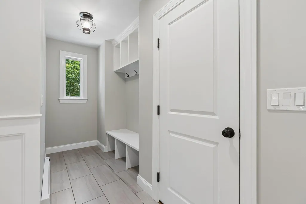 41 S Ridge Road Falmouth ME 04105