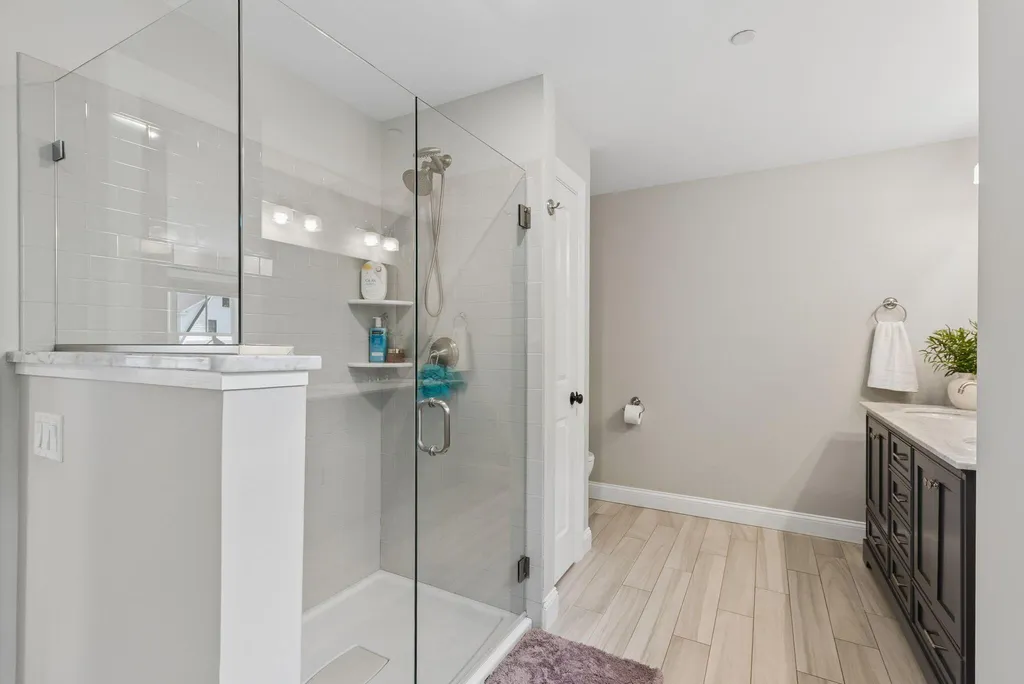 41 S Ridge Road Falmouth ME 04105