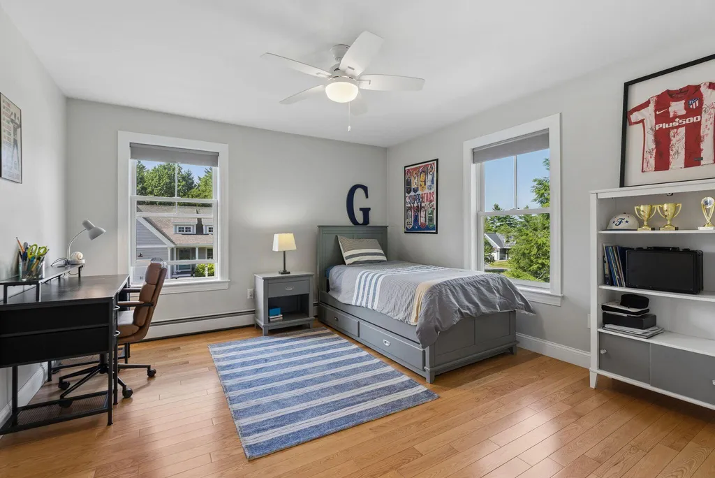 41 S Ridge Road Falmouth ME 04105