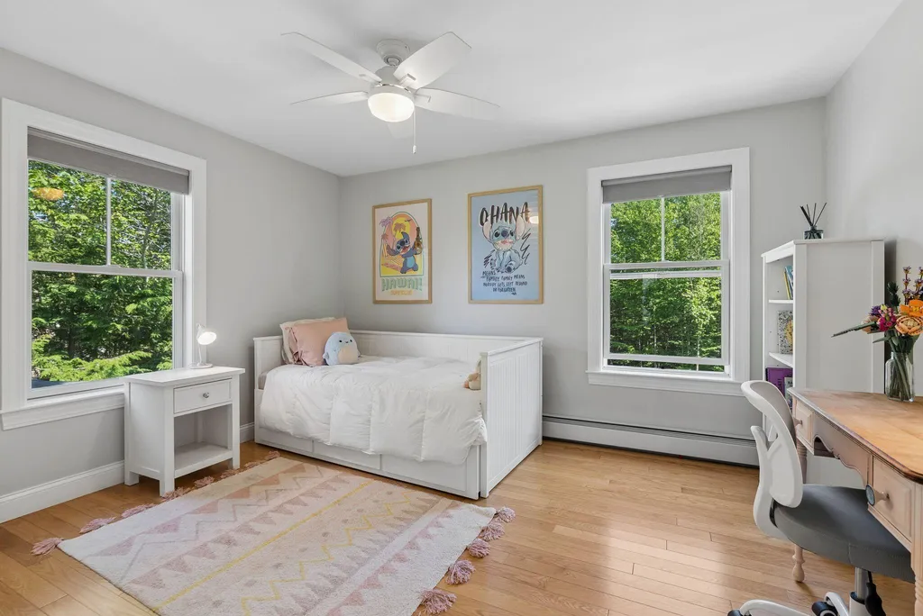 41 S Ridge Road Falmouth ME 04105