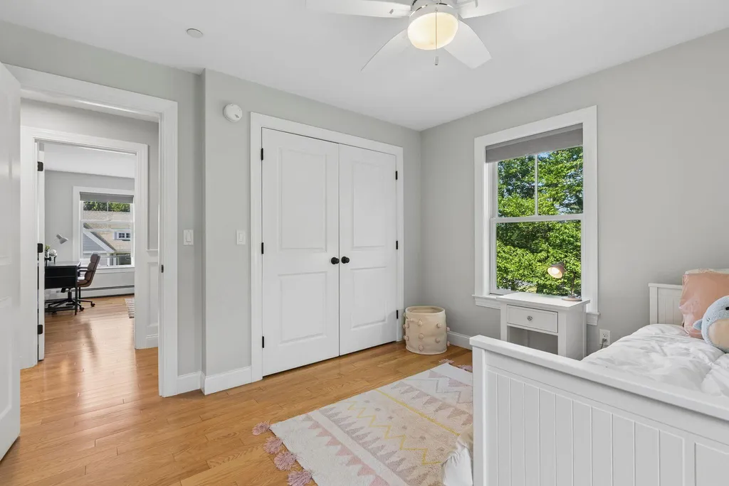 41 S Ridge Road Falmouth ME 04105
