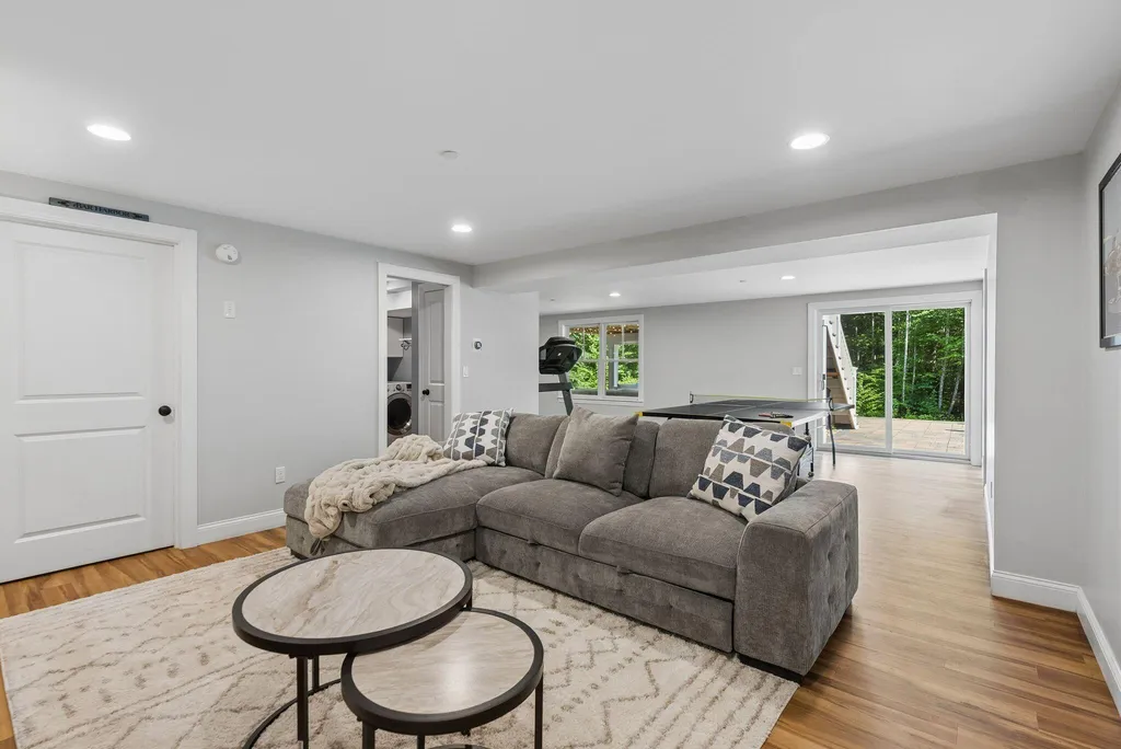 41 S Ridge Road Falmouth ME 04105