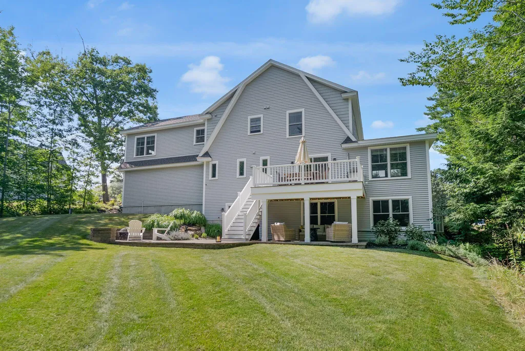 41 S Ridge Road Falmouth ME 04105