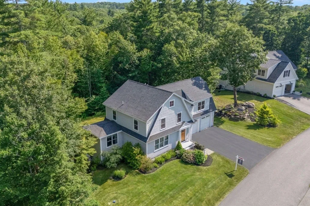 41 S Ridge Road Falmouth ME 04105