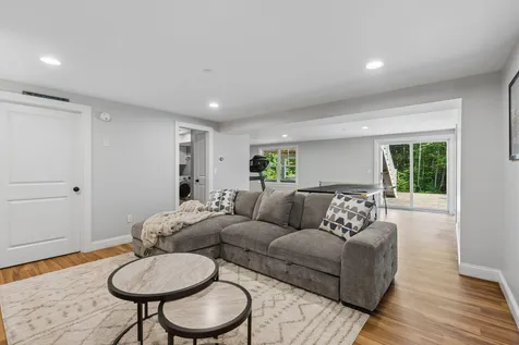 41 S Ridge Road Falmouth ME 04105