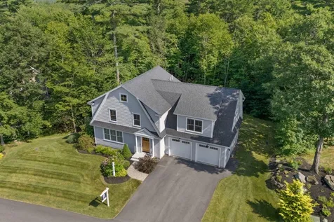 41 S Ridge Road Falmouth ME 04105