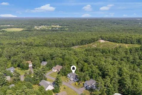41 S Ridge Road Falmouth ME 04105