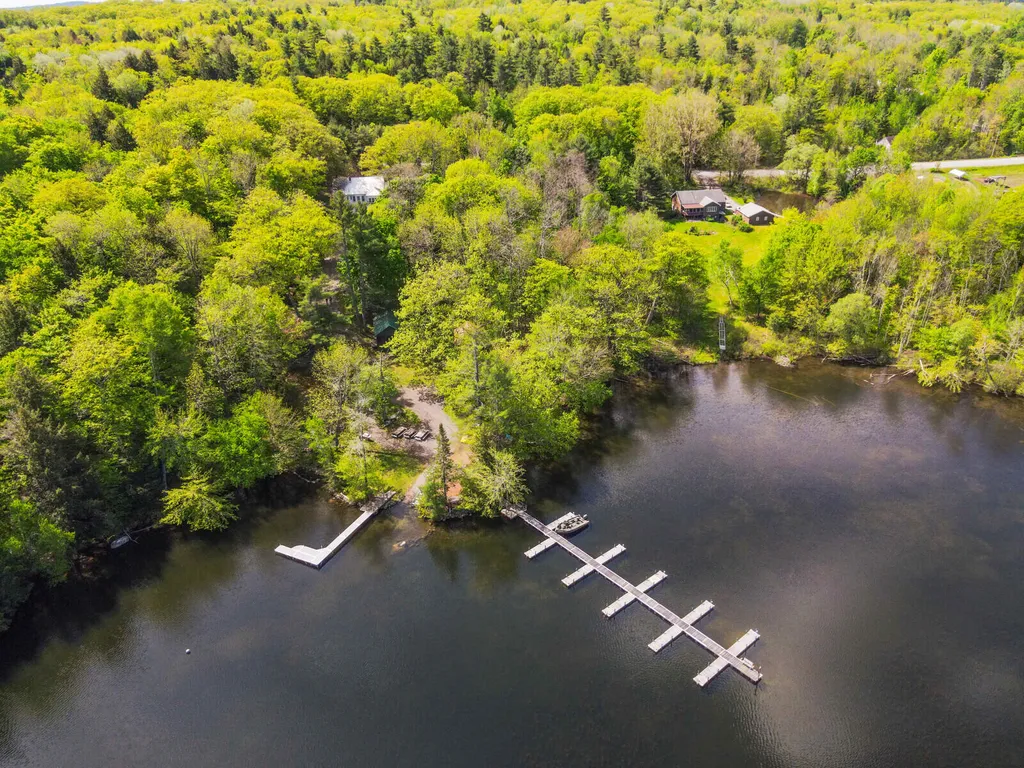 103 Taylor Woods Road Belgrade ME 04917