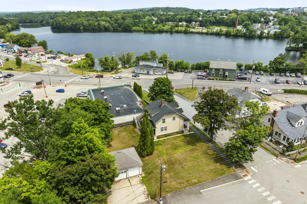 36 Vernon Street Auburn ME 04210