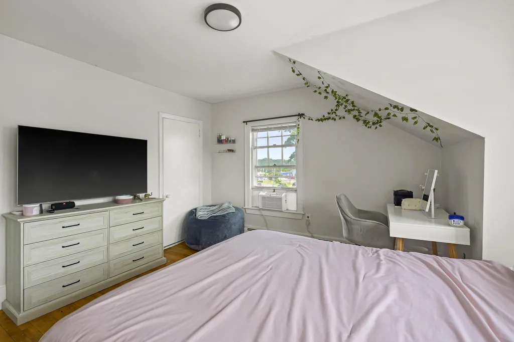 36 Vernon Street Auburn ME 04210