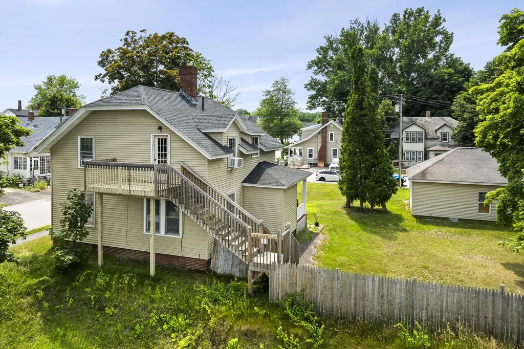 36 Vernon Street Auburn ME 04210