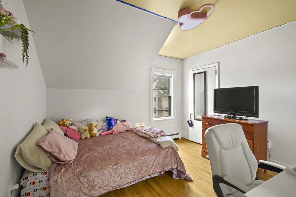 36 Vernon Street Auburn ME 04210