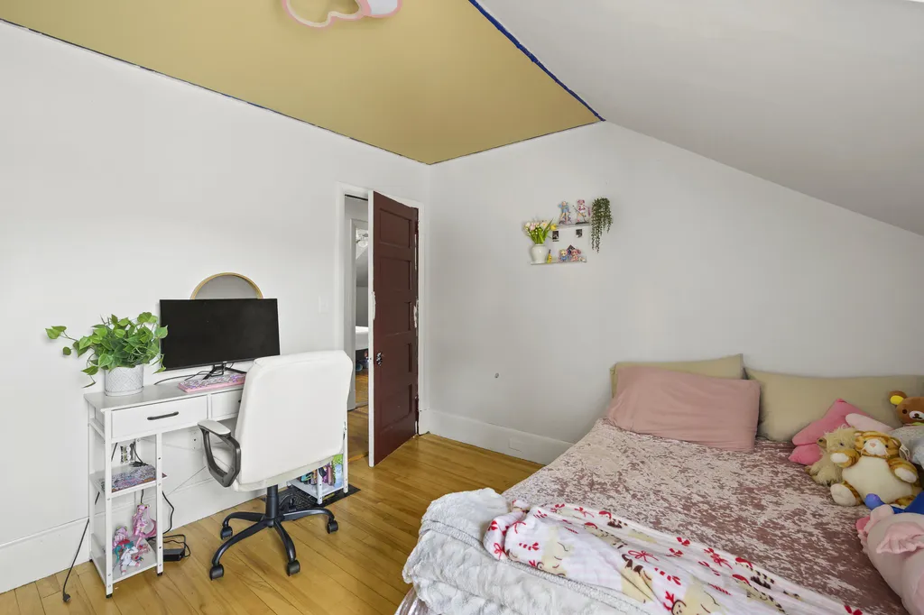 36 Vernon Street Auburn ME 04210