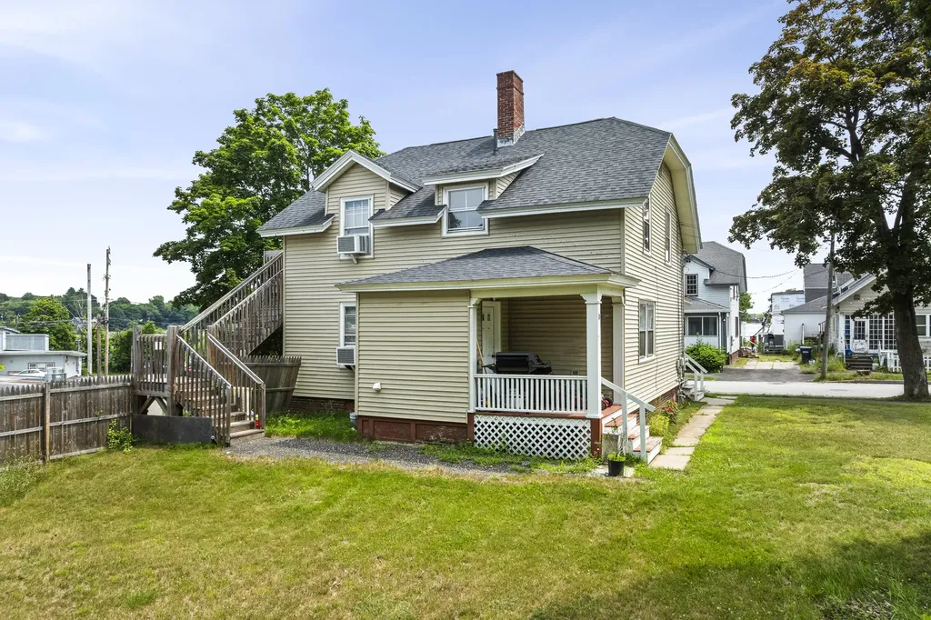 36 Vernon Street Auburn ME 04210