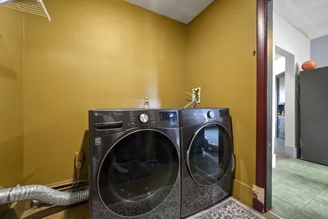 36 Vernon Street Auburn ME 04210