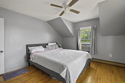 36 Vernon Street Auburn ME 04210