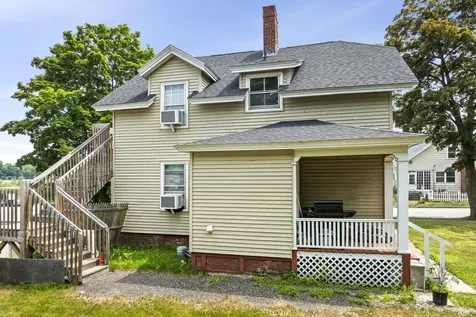 36 Vernon Street Auburn ME 04210