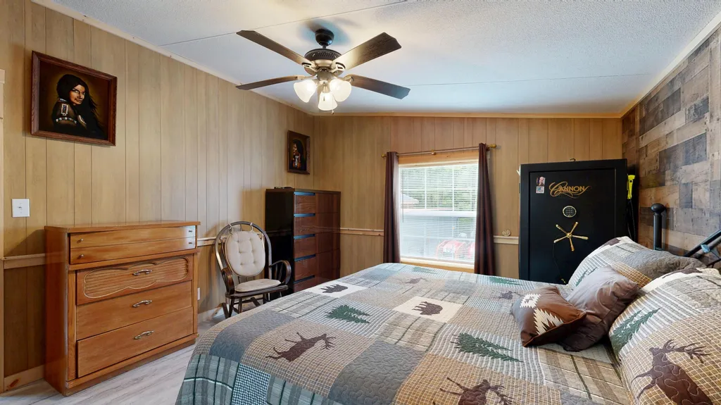 65 Blue Road Monmouth ME 04259