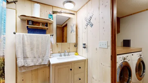 65 Blue Road Monmouth ME 04259