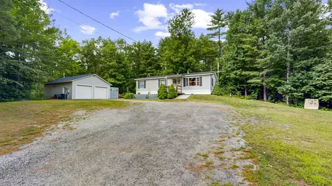 65 Blue Road Monmouth ME 04259