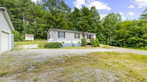65 Blue Road Monmouth ME 04259