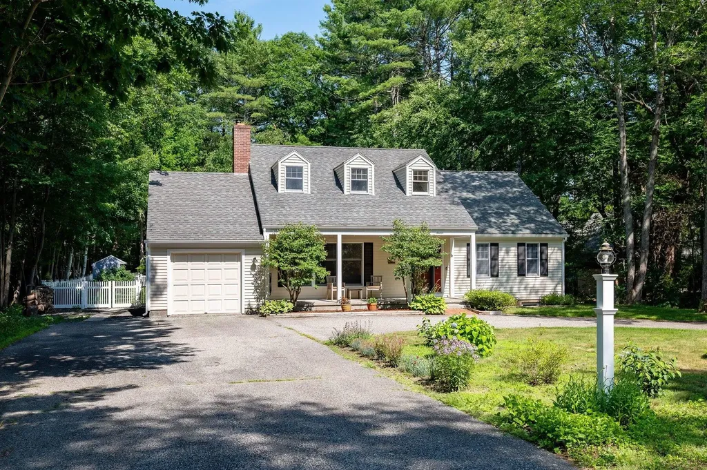16 River Bend Drive Kennebunk ME 04043