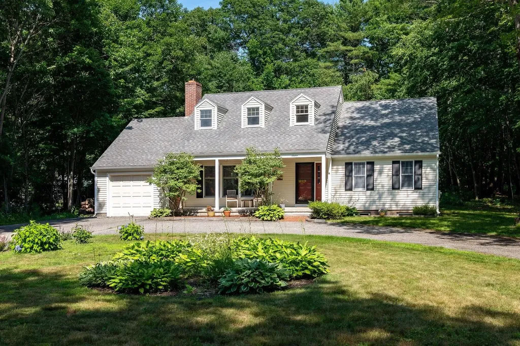 16 River Bend Drive Kennebunk ME 04043