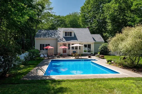 16 River Bend Drive Kennebunk ME 04043