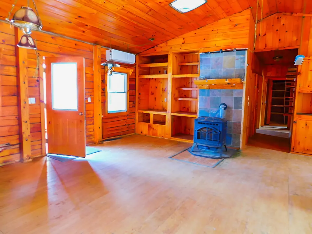 290 Burleigh Road Stetson ME 04488