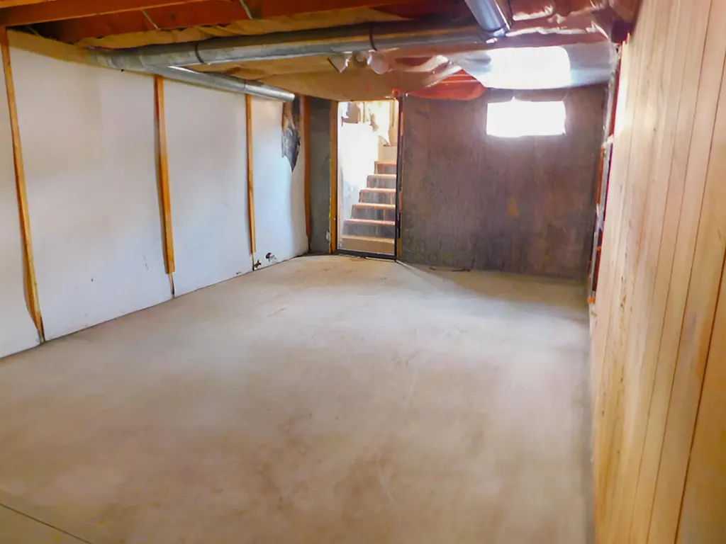 290 Burleigh Road Stetson ME 04488