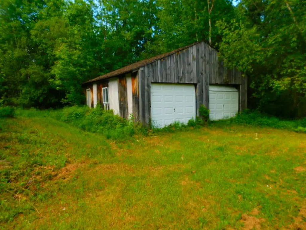 290 Burleigh Road Stetson ME 04488