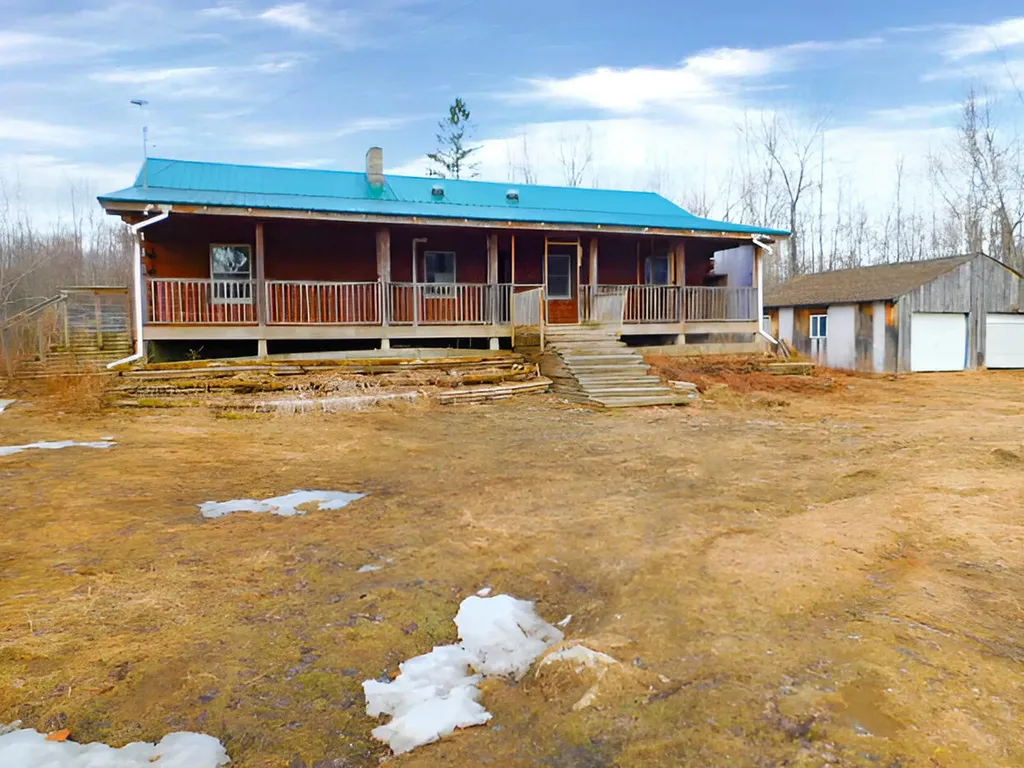 290 Burleigh Road Stetson ME 04488