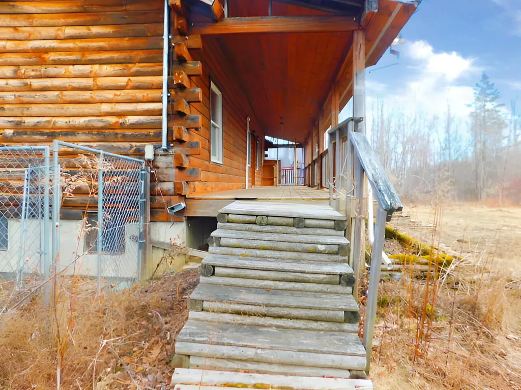 290 Burleigh Road Stetson ME 04488