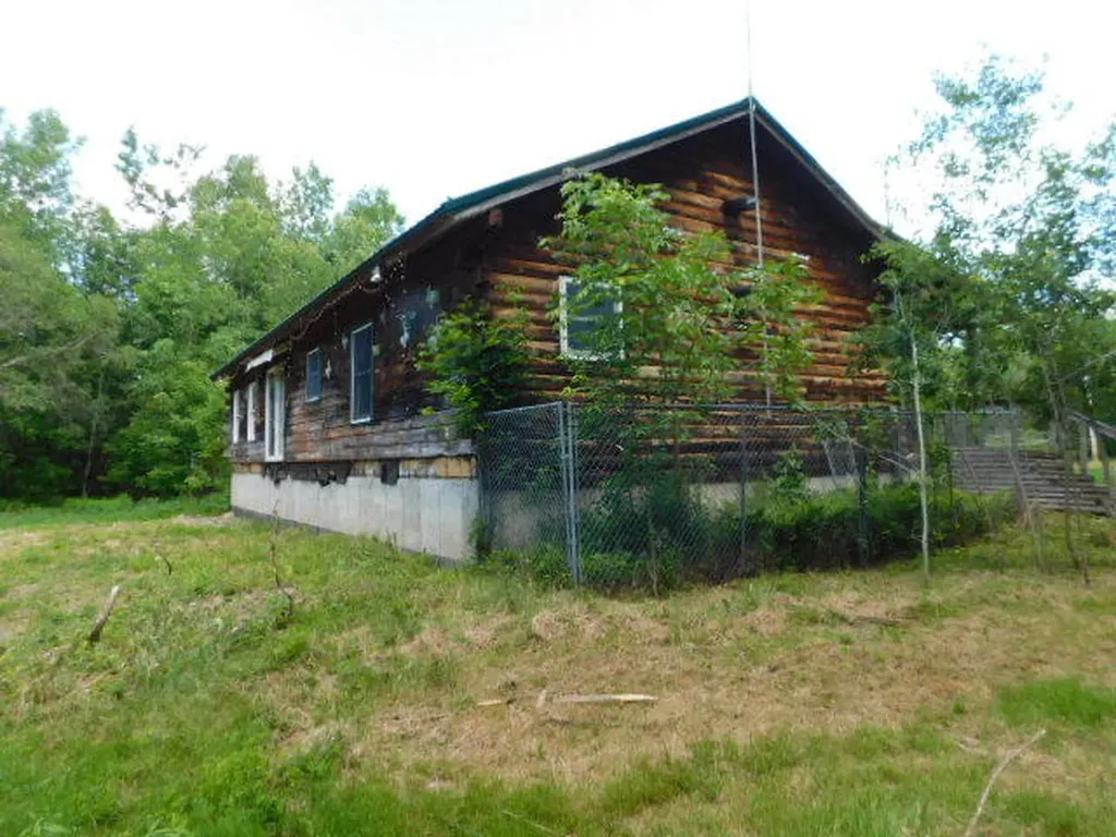 290 Burleigh Road Stetson ME 04488