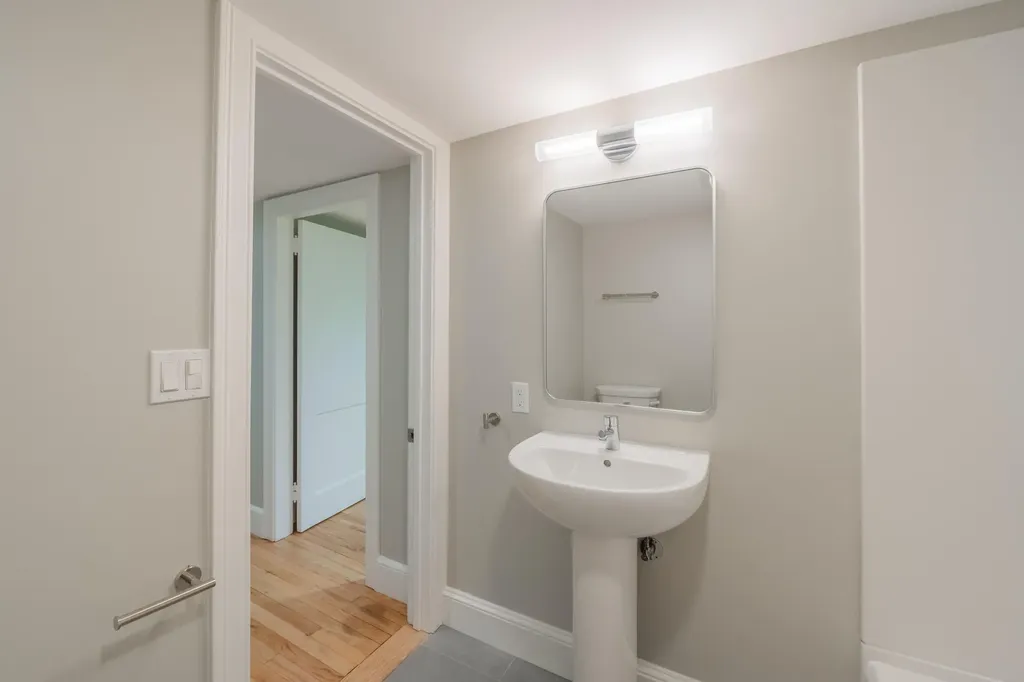83 Capisic Street Portland ME 04102