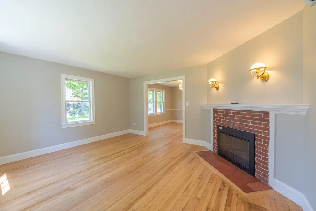 83 Capisic Street Portland ME 04102