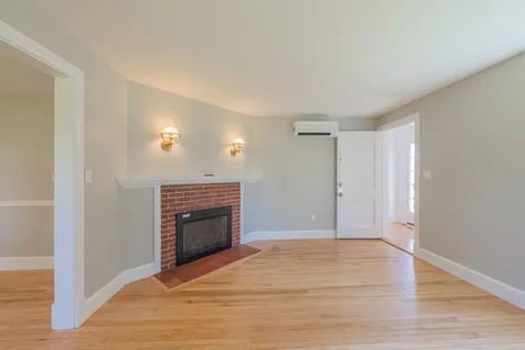83 Capisic Street Portland ME 04102