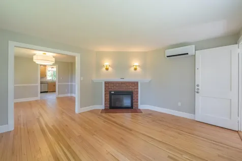 83 Capisic Street Portland ME 04102