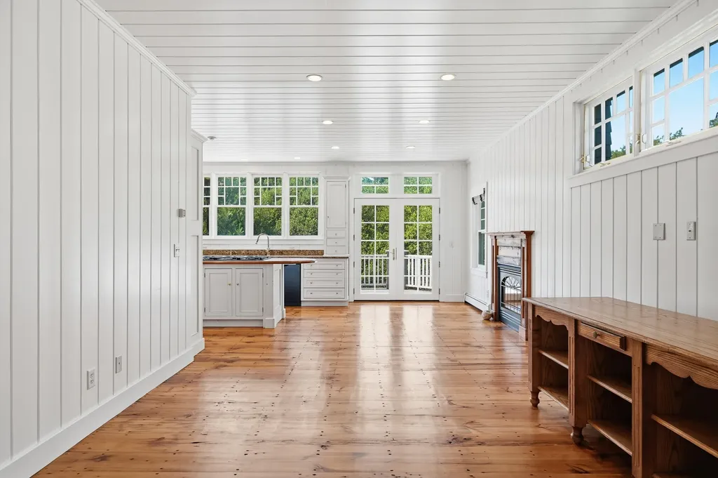 20 Beacon Lane Cape Elizabeth ME 04107