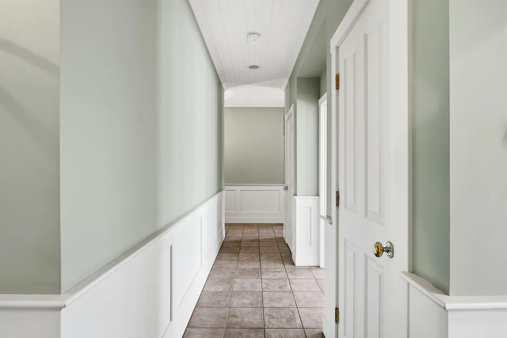 20 Beacon Lane Cape Elizabeth ME 04107