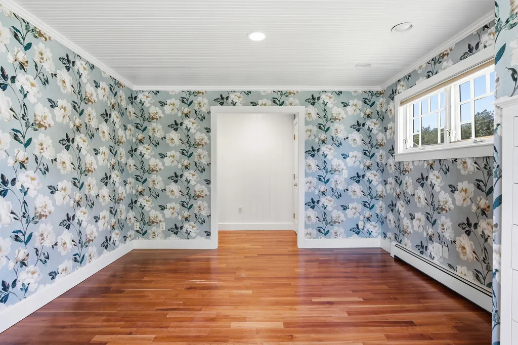 20 Beacon Lane Cape Elizabeth ME 04107