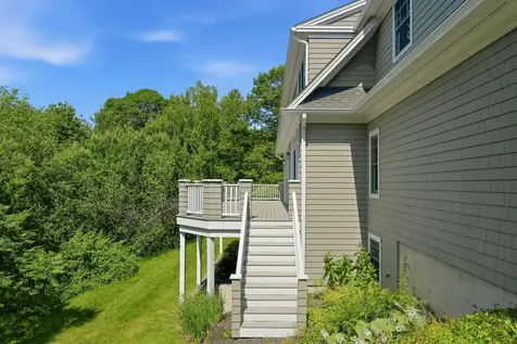 20 Beacon Lane Cape Elizabeth ME 04107